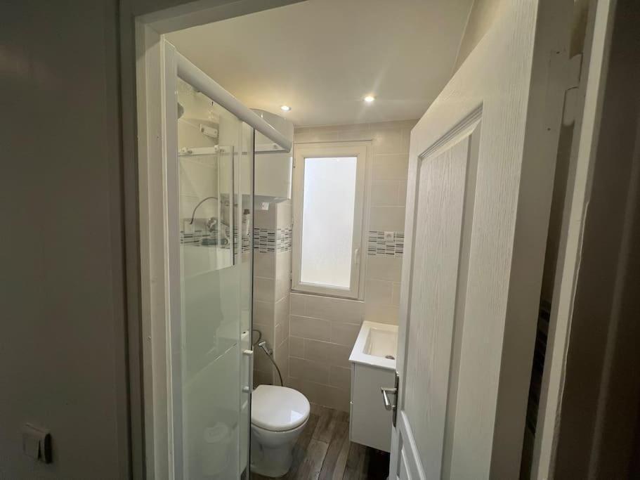 Quiet & Bright Studio 15Min Away From Paris Bondy Bagian luar foto